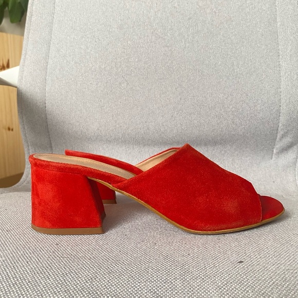 L’intervalle red suede mules 7 - Picture 2 of 5